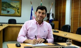 Imagem ilustrativa da imagem Racha sobre chegada de prefeito