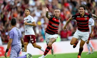 Imagem ilustrativa da imagem Recém-campeões, Fluminense e Flamengo fazem clássico nas semifinais do Carioca