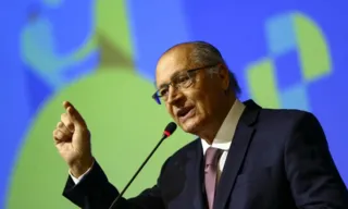 Imagem ilustrativa da imagem Ricos poluem e pobres pagam a conta, diz Geraldo Alckmin