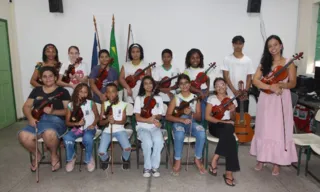 Imagem ilustrativa da imagem Superação em orquestra de violinos de Cariacica