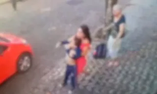 Imagem ilustrativa da imagem VÍDEO | Mãe rapta criança dos braços da avó meses após perder guarda em SP