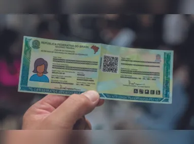 Cidadão pode consultar processo para emissão da Carteira de Identidade por site