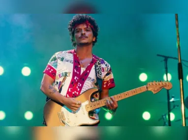 Imagem ilustrativa da imagem Bruno Mars anuncia novas datas no Brasil após ter ingressos esgotados