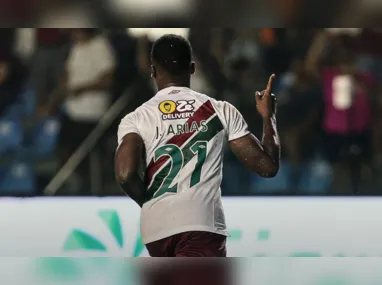 Fluminense venceu o Sampaio Corrêa no Kleber Andrade