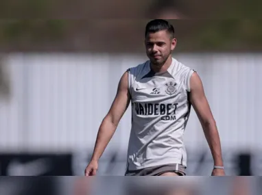 Renato Gaúcho deixou o campo antes do fim da partida contra o Bahia