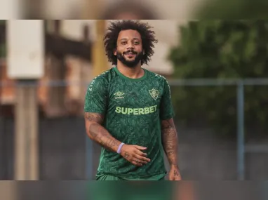 Imagem ilustrativa da imagem Fluminense e Marcelo rescindem contrato após desentendimento com Mano Menezes