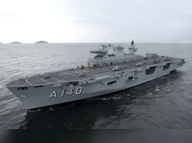 Imagem ilustrativa da imagem Marinha vai enviar maior navio de guerra da América Latina para o RS