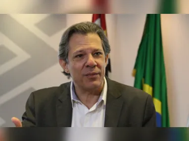 Imagem ilustrativa da imagem Haddad entrega à Câmara primeiro projeto de regulamentação da reforma tributária