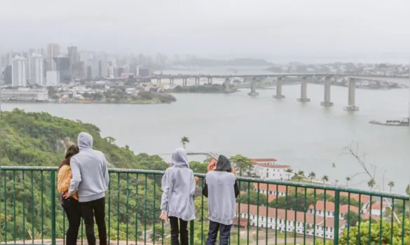 Imagem ilustrativa da imagem Semana começa com tempo instável e queda nas temperaturas no ES. Veja previsão