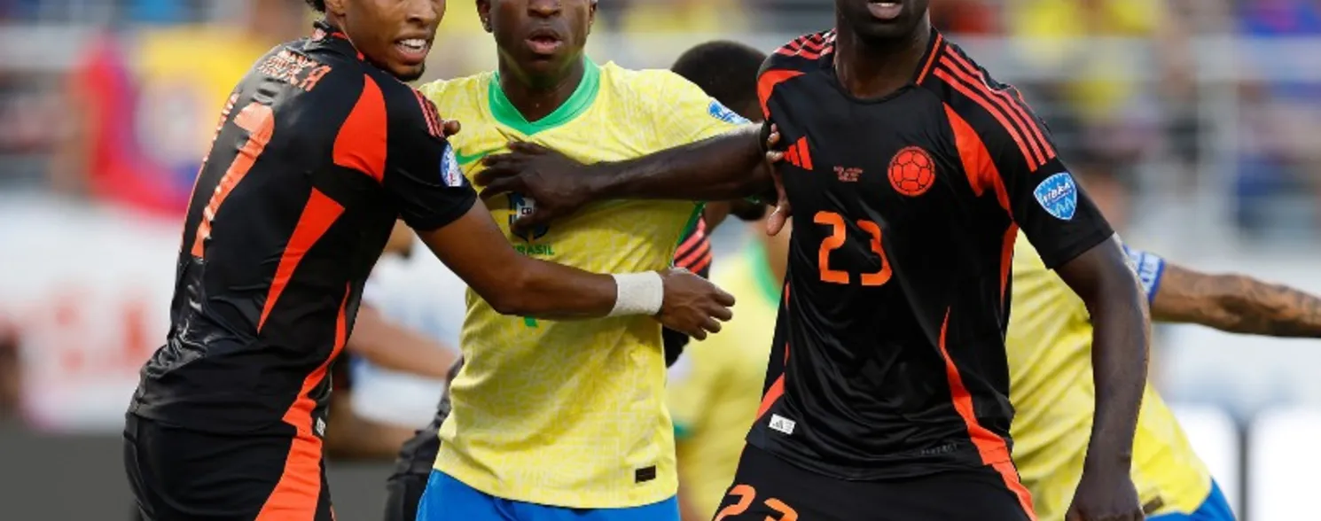 Imagem ilustrativa da imagem Dorival quebra a cabeça para escalar Seleção sem Vini Jr. contra o Uruguai