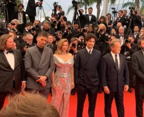 Imagem ilustrativa da imagem Grandes estrelas marcam presença na abertura do 77° Festival de Cinema de Cannes