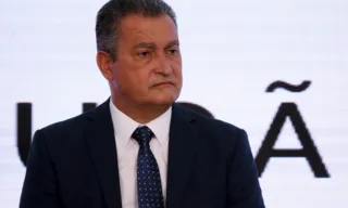 Imagem ilustrativa da imagem Ciúmes do PT e desejo de Rui impedem Silveira de ser vitorioso