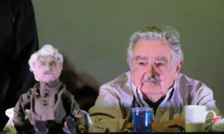 Imagem ilustrativa da imagem Esposa de Mujica diz que ele vive "momento mais difícil" de tratamento para câncer