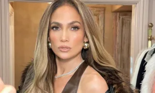 Imagem ilustrativa da imagem Jennifer Lopez é questionada sobre crise no casamento com Ben Affleck