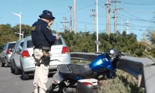 Imagem ilustrativa da imagem Jovem morre após sofrer acidente de moto a caminho do trabalho em Cariacica