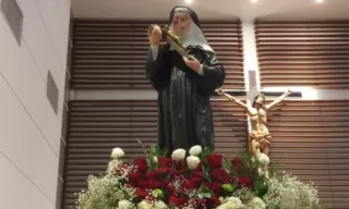Imagem ilustrativa da imagem Missas, bênçãos e súplicas para Santa Rita de Cássia nesta quarta