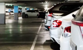 Imagem ilustrativa da imagem Mulher é assaltada e tem carro levado de estacionamento de shopping em Vila Velha