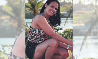 Imagem ilustrativa da imagem Mulher ia para igreja quando morreu em acidente de moto de aplicativo em Vila Velha