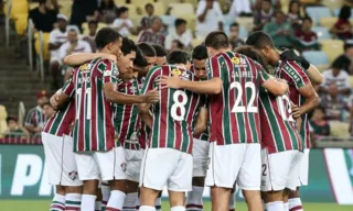 Imagem ilustrativa da imagem No 1º jogo sem Diniz, Fluminense perde para o Vitória e se afunda na lanterna