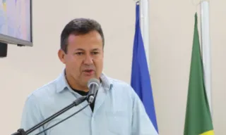 Imagem ilustrativa da imagem PP entre a cruz e a espada