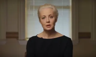 Imagem ilustrativa da imagem Rússia ordena prisão de Yulia Navalnaya, viúva de Alexei Navalny, opositor de Putin