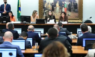 Imagem ilustrativa da imagem Votação da PEC das drogas é adiada na CCJ da Câmara