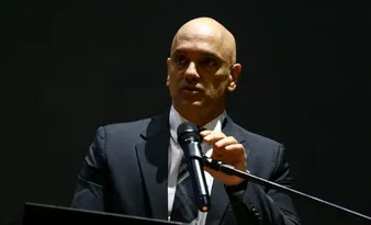 Imagem ilustrativa da imagem Oposição acha insustentável Moraes ficar no STF