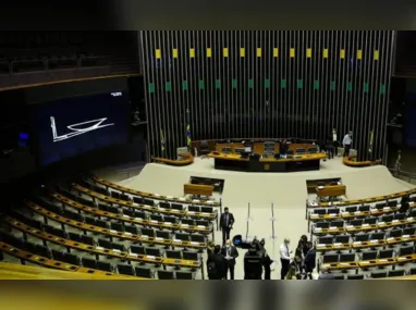 Plenário da Câmara dos Deputados aprovou o texto-base da reforma, que tende a começar a valer só em 2026