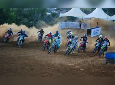 Imagem ilustrativa da imagem Capixabas dominam campeonato de Motocross e Supercross em João Neiva