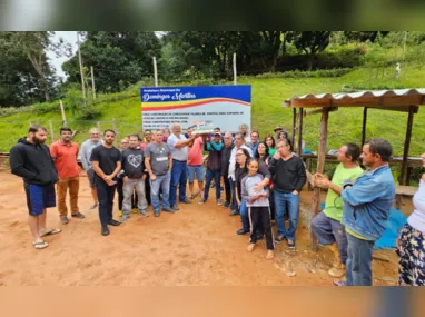 Imagem ilustrativa da imagem Com "festa de aniversário", moradores protestam contra obra inacabada no ES