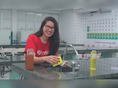 Larissa Grobério alerta que ambientes com janelas fechadas e menos incidência solar favorecem os ácaros