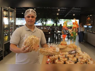 Taiane de Freitas, de 34 anos, gosta de preparar churrasco para família