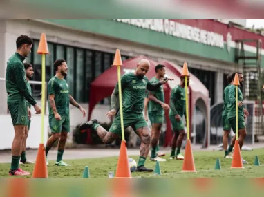 Eduardo Coudet em treinamento do Internacional