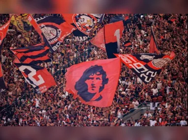 Imagem ilustrativa da imagem Após cinco anos, Flamengo volta a perder em casa na Libertadores para o Penãrol