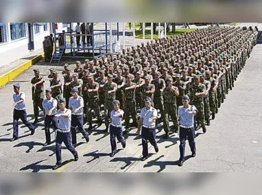 Imagem ilustrativa da imagem Forças Armadas vão permitir alistamento militar feminino pela 1ª vez em 2025