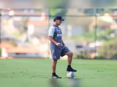 Imagem ilustrativa da imagem Galo visita o Sport em Pernambuco para confirmar classificação