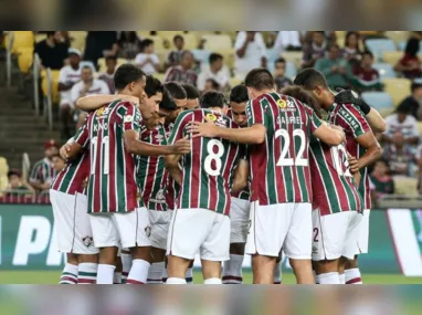 Imagem ilustrativa da imagem No 1º jogo sem Diniz, Fluminense perde para o Vitória e se afunda na lanterna