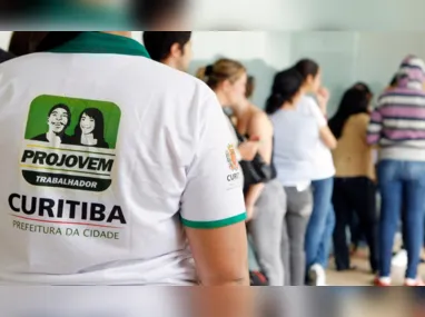 Imagem ilustrativa da imagem Reserva de vagas e cursos para os jovens no novo Projovem Trabalhador