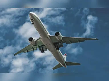 Imagem ilustrativa da imagem Turbulência deixa ao menos 12 pessoas feridas em voo para a Irlanda