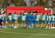 Jogadores da seleção durante treinamento