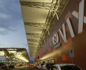 Imagem ilustrativa da imagem Apagão global: passageiros enfrentam problemas em check-in no Aeroporto de Vitória