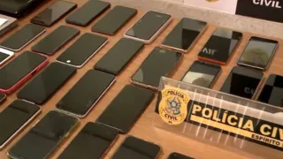 Imagem ilustrativa da imagem Notificados pela polícia têm até sábado para devolver aparelhos celulares roubados