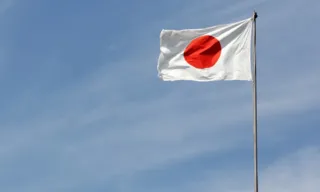 Imagem ilustrativa da imagem Bolsa japonesa fecha com maior queda da história. Entenda motivo