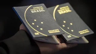 Imagem ilustrativa da imagem Devedor que vendeu tudo e fugiu do país deve ter passaporte apreendido, decide STJ