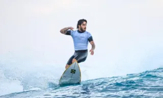 Imagem ilustrativa da imagem Filipinho avança e Brasil tem seis surfistas nas oitavas