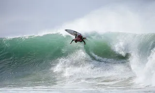 Imagem ilustrativa da imagem Italo Ferreira perde final para John John Florence na WSL Finals