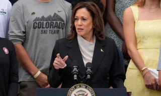 Imagem ilustrativa da imagem Kamala Harris é formalmente nomeada candidata do Partido Democrata