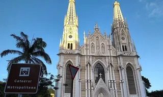 Imagem ilustrativa da imagem Catedral de Vitória recebe missa de Ação de Graças para novo Papa