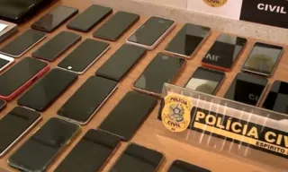 Imagem ilustrativa da imagem Notificados pela polícia têm até domingo para devolver aparelhos celulares roubados