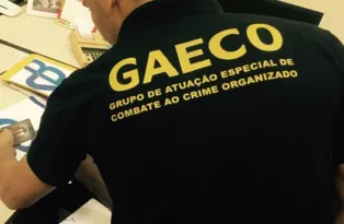 Imagem ilustrativa da imagem Operação mira grupo criminoso que recebia ordens da cadeia para assassinatos no ES